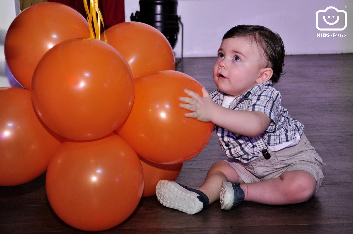 Festa de aniversário de 1 aninho do Bernardo, realizada na Fantasy Festerê em Porto Algre, por Kids Foto