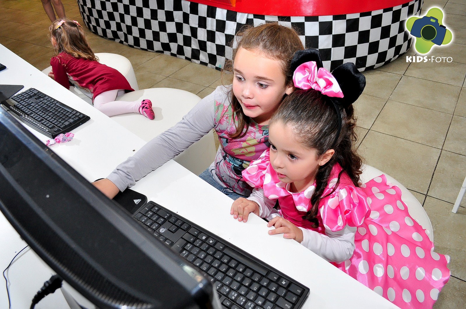 Festa de aniversário de 4 anos da Letícia, realizada no Superdivertido, por Kids Foto